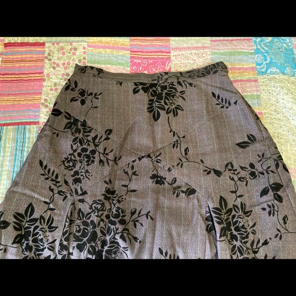 ✨HOST PICK✨ Coldwater Creek skirt - Picture 7 of 11